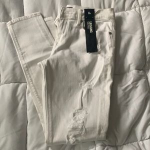 Express white distressed skinny jeans